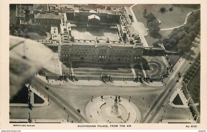 CPM Buckingham Palace from the air