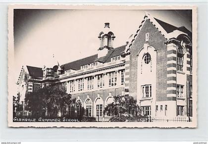 England - TOTTENHAM London - Glendale Grammar School, Glendale Ave. - PHOTOGRAPH Postcard Size