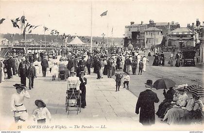 England - COWES Isle of Wight - The Parade - Publ. Levy L.L. 24