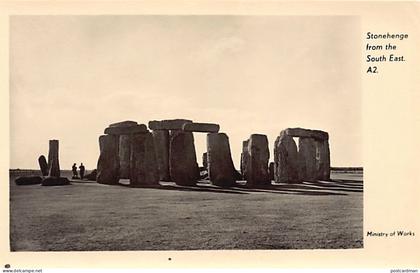 England - STONEHENGE from the South East