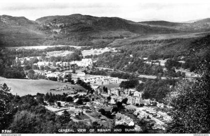 REAL PHOTOGRAPH - SCOTLAND < GENERAL VIEW OF BIRNAM AND DUNKELD