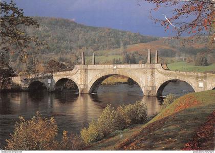 B100048 perthshire  aberfeldy general brade s bridge   scotland