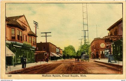 PC US, MI, GRAND RAPIDS, MADISON SQUARE, Vintage Postcard (b49511)