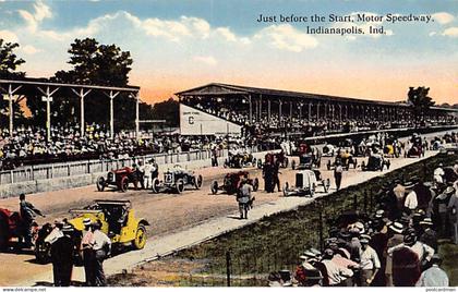 Usa - INDIANAPOLIS (IN) Just before the start, Motor Speedway