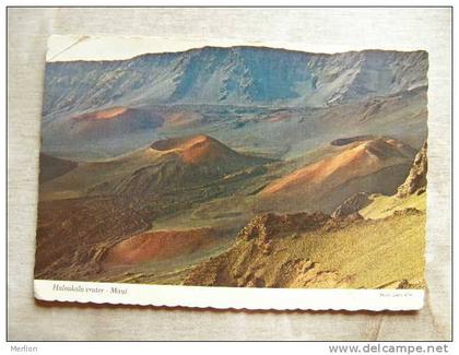 Hawaii  Maui - Haleakala Crater  -Volcano     D97405