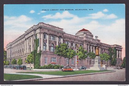 Postcard, United States, Milwaukee WI, Public Library and Museum