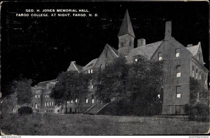 CPA Fargo North Dakota USA, College at Night