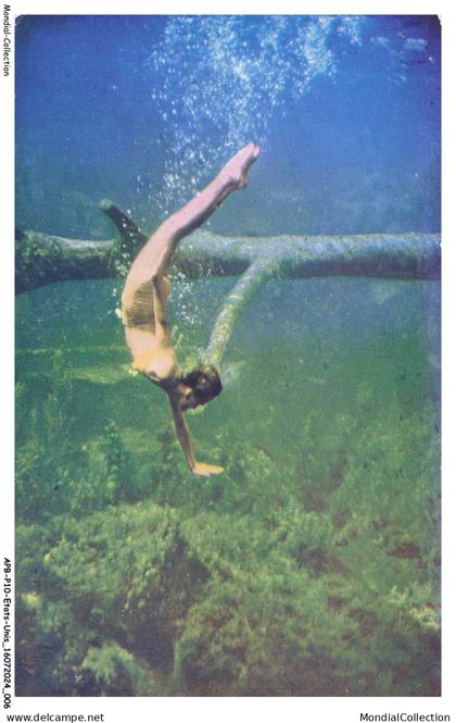 APBP10-0689-ETATS-UNIS - driving girls at SILVER SPRINGS - FLORIDA