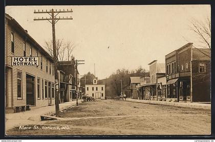 AK Norwalk, WI, Hotel in Main St.