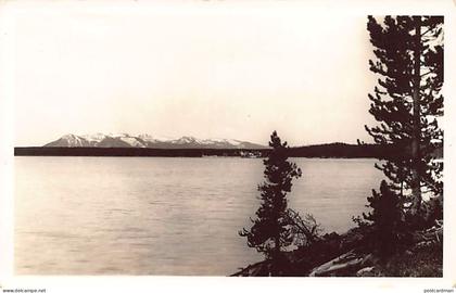 Usa - YELLOWSTONE (WY) Yellowstone Lake - Sheridan Mountain - REAL PHOTO