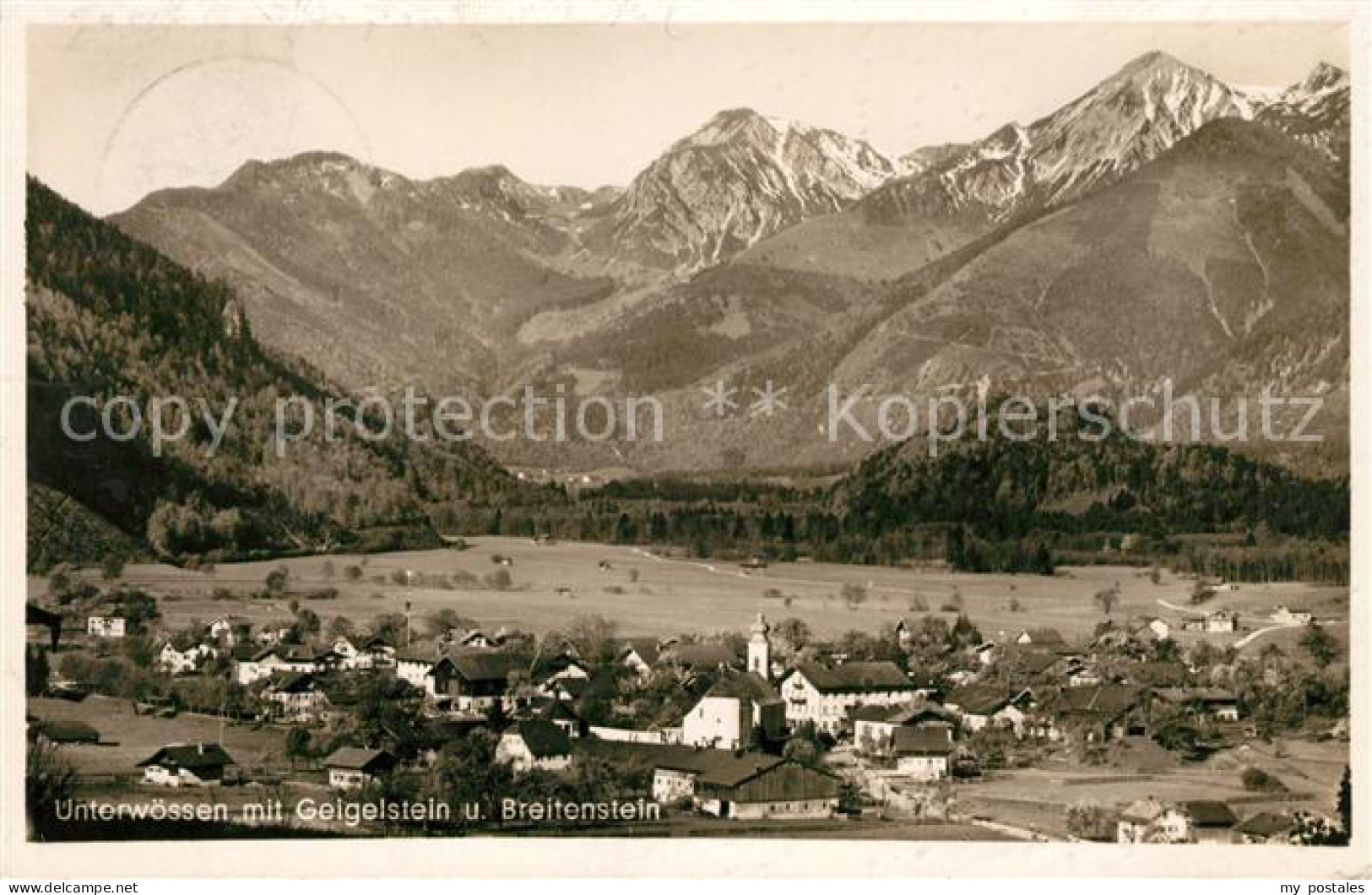 Unterwoessen Gesamtansicht mit Geigelstein und Breitenstein Chiemgauer Alpen