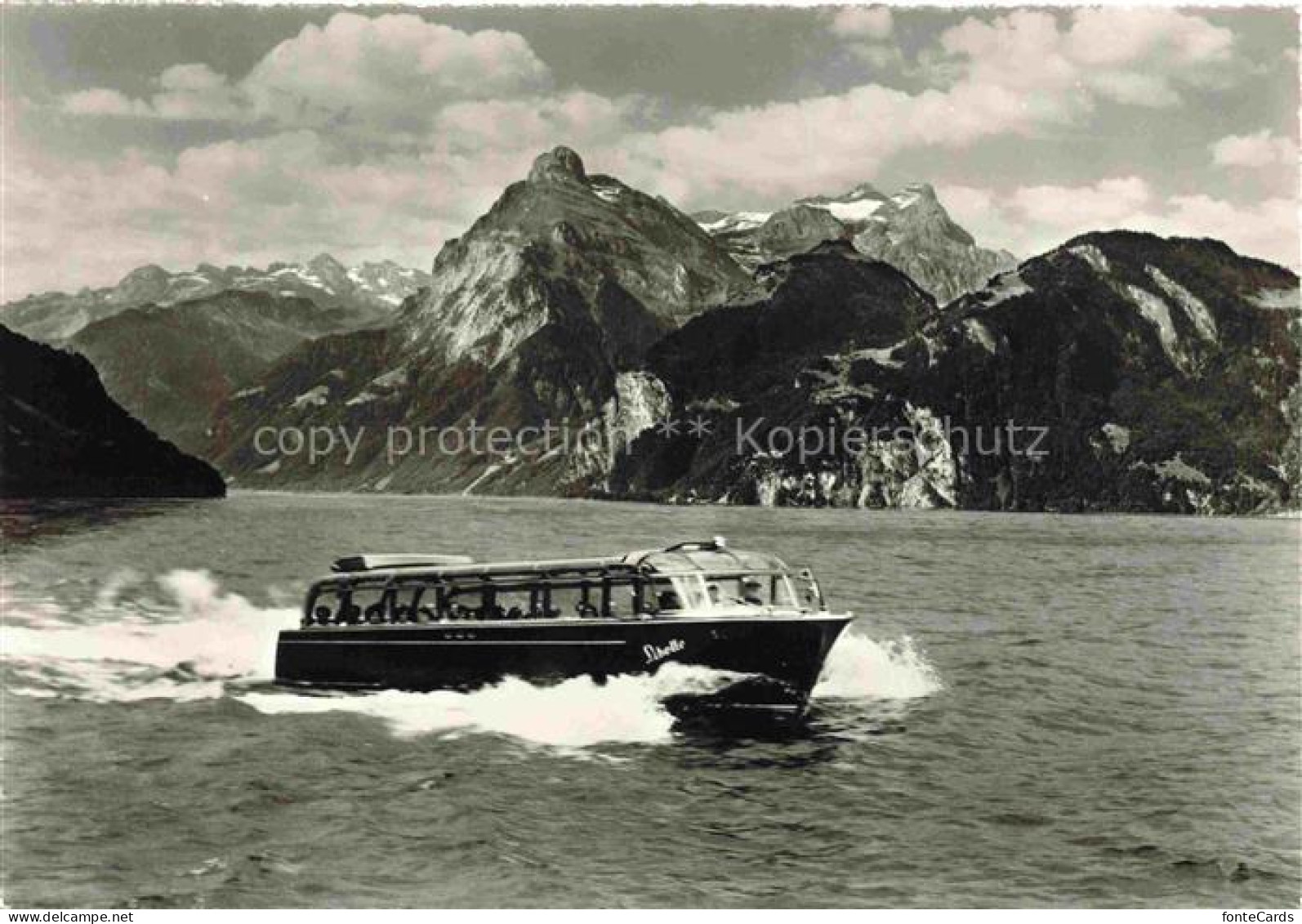 Uri-Rothstock Uri-Rotstock 2932m UR Express Verkehrsboot Libelle auf dem Vierwal
