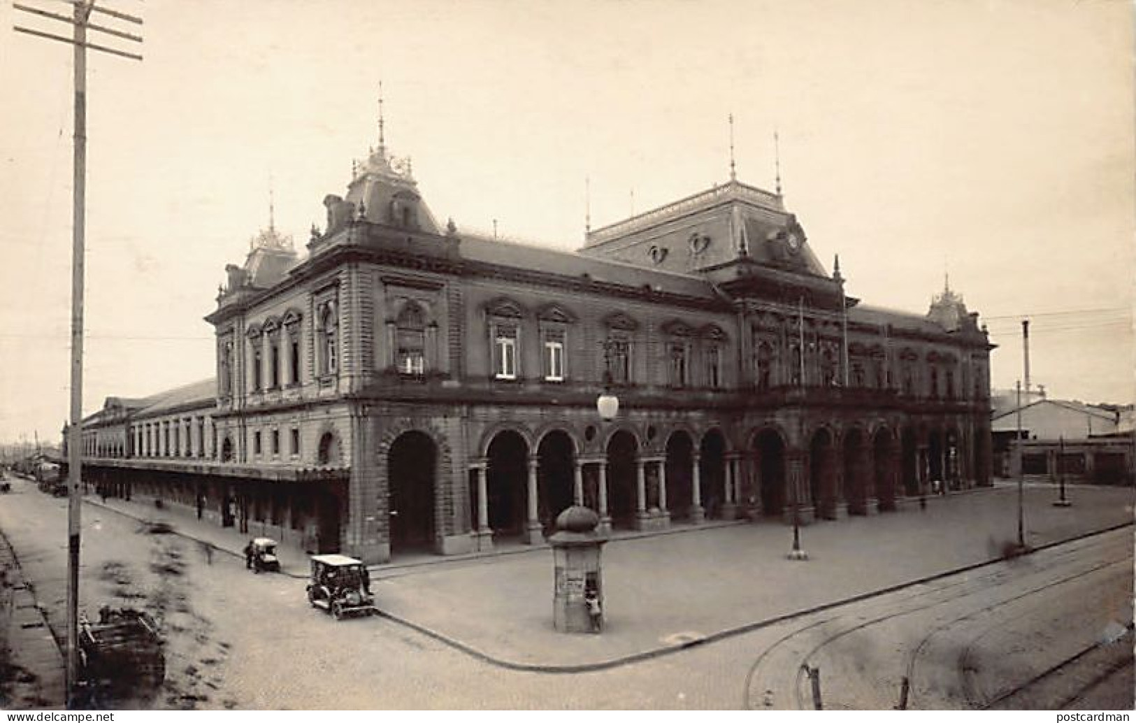 Uruguay - MONTEVIDEO - Estacion del ferrocarril central del Uruguay - Ed. Oficina Municipal 1716