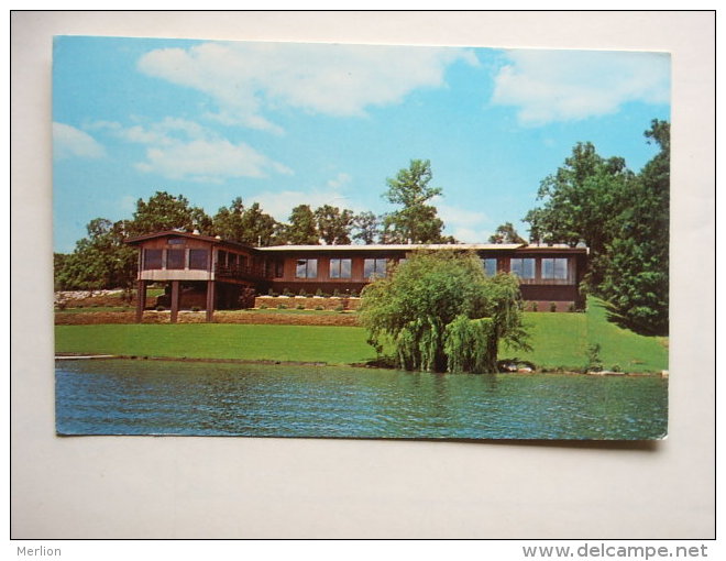 US - Michigan - Lakewood Inn -Battle Creek      D114412