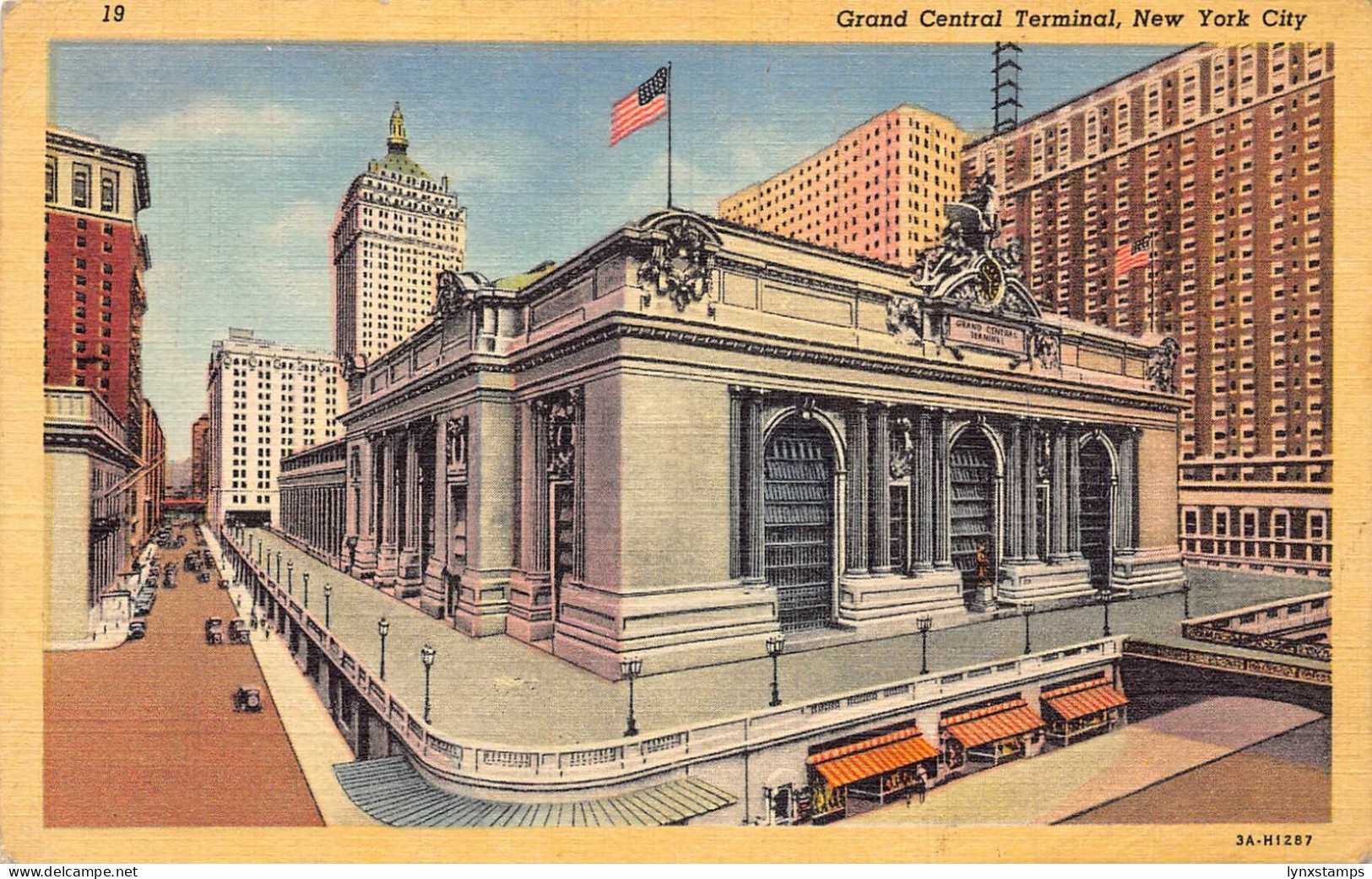 US New York City Grand Central Station Train Station vintage postcard