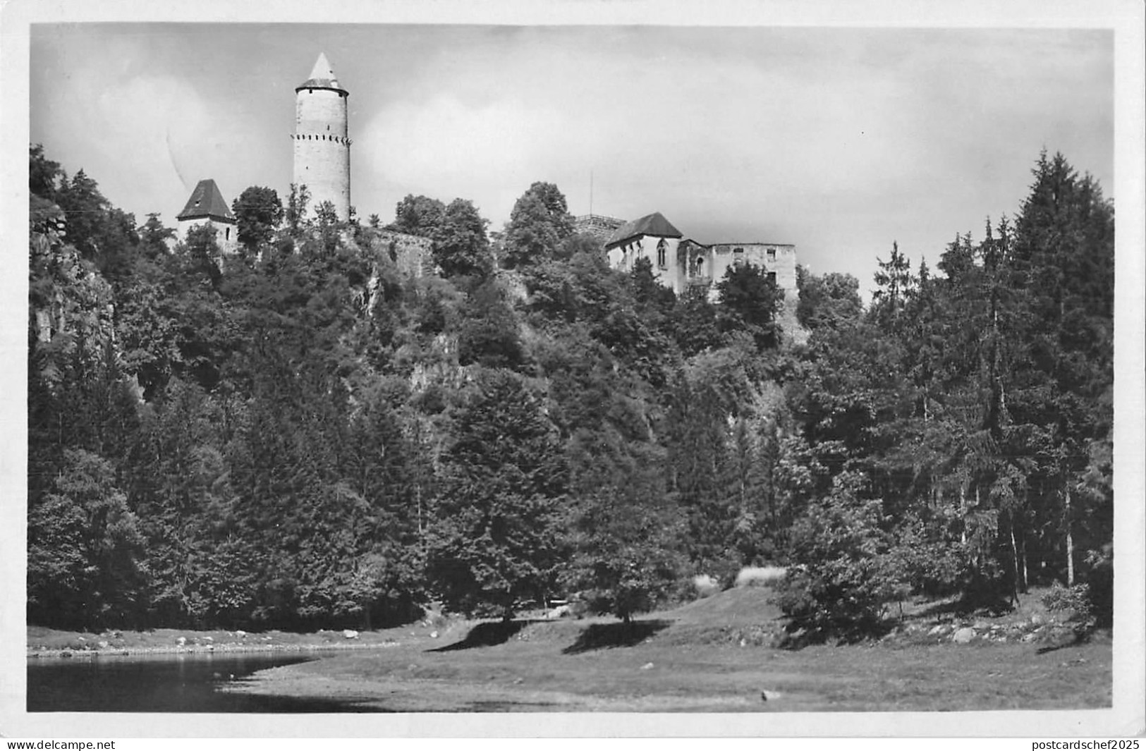 US2507 Czech Republic Hrad Zvikov Castle River Chateau Bohmen und Mahren stamps