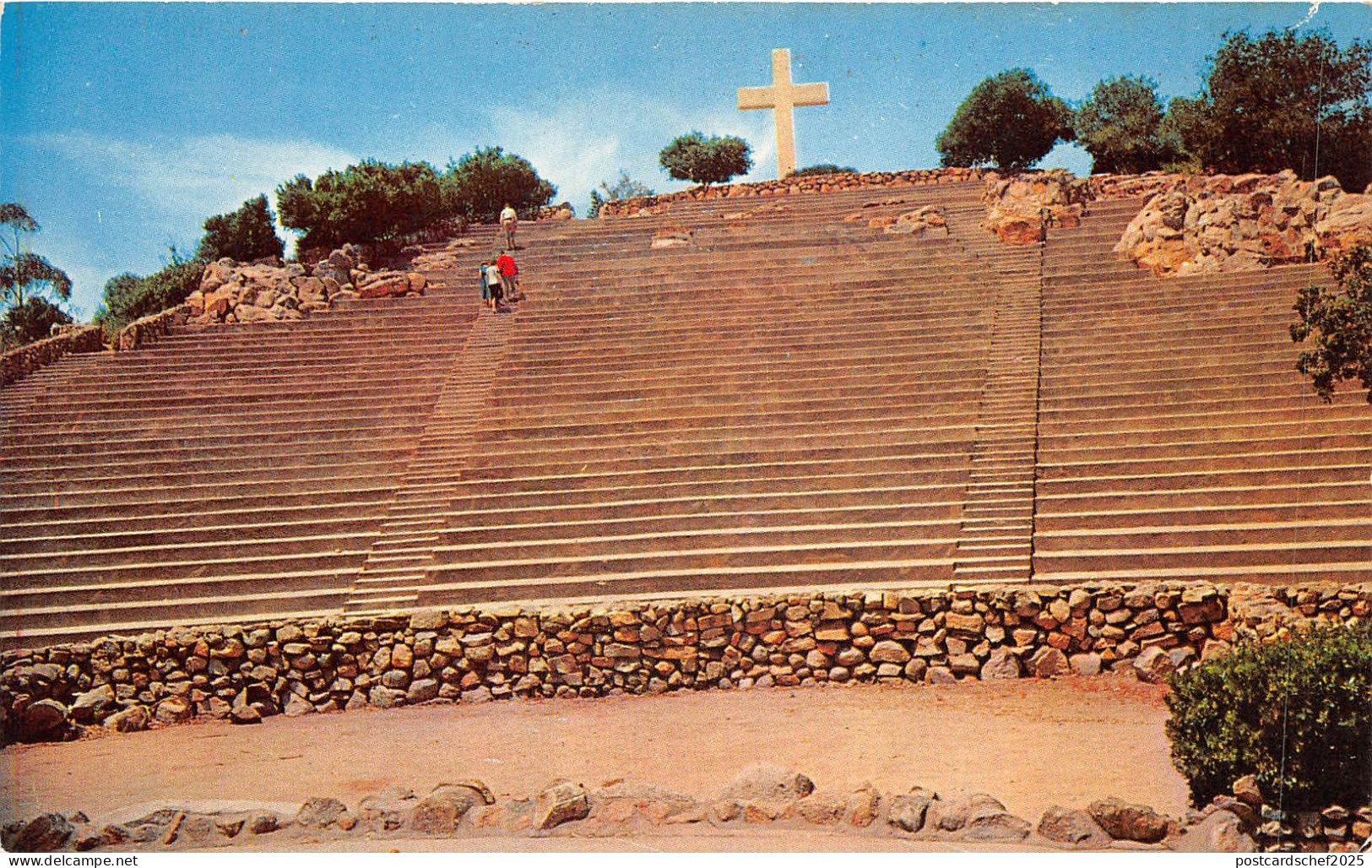 US33 postcard USA CA California Mt. Helix in La Mesa cross