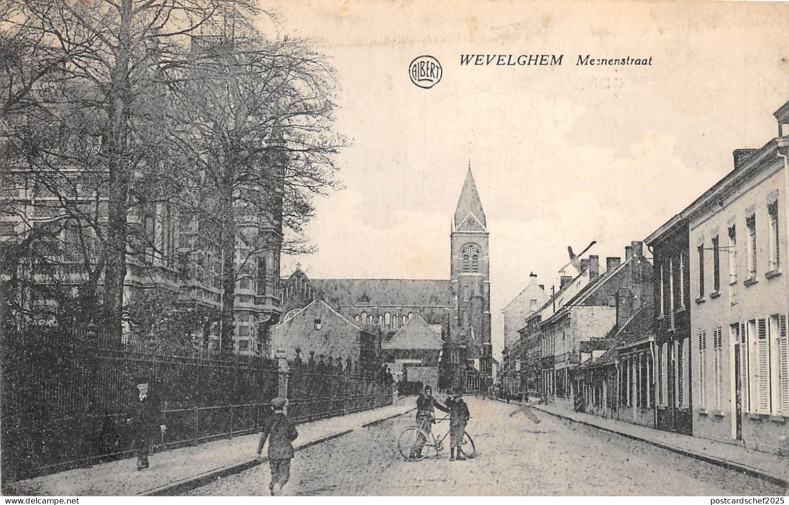 US35 Postcard Belgium Wevelgem main street RARE