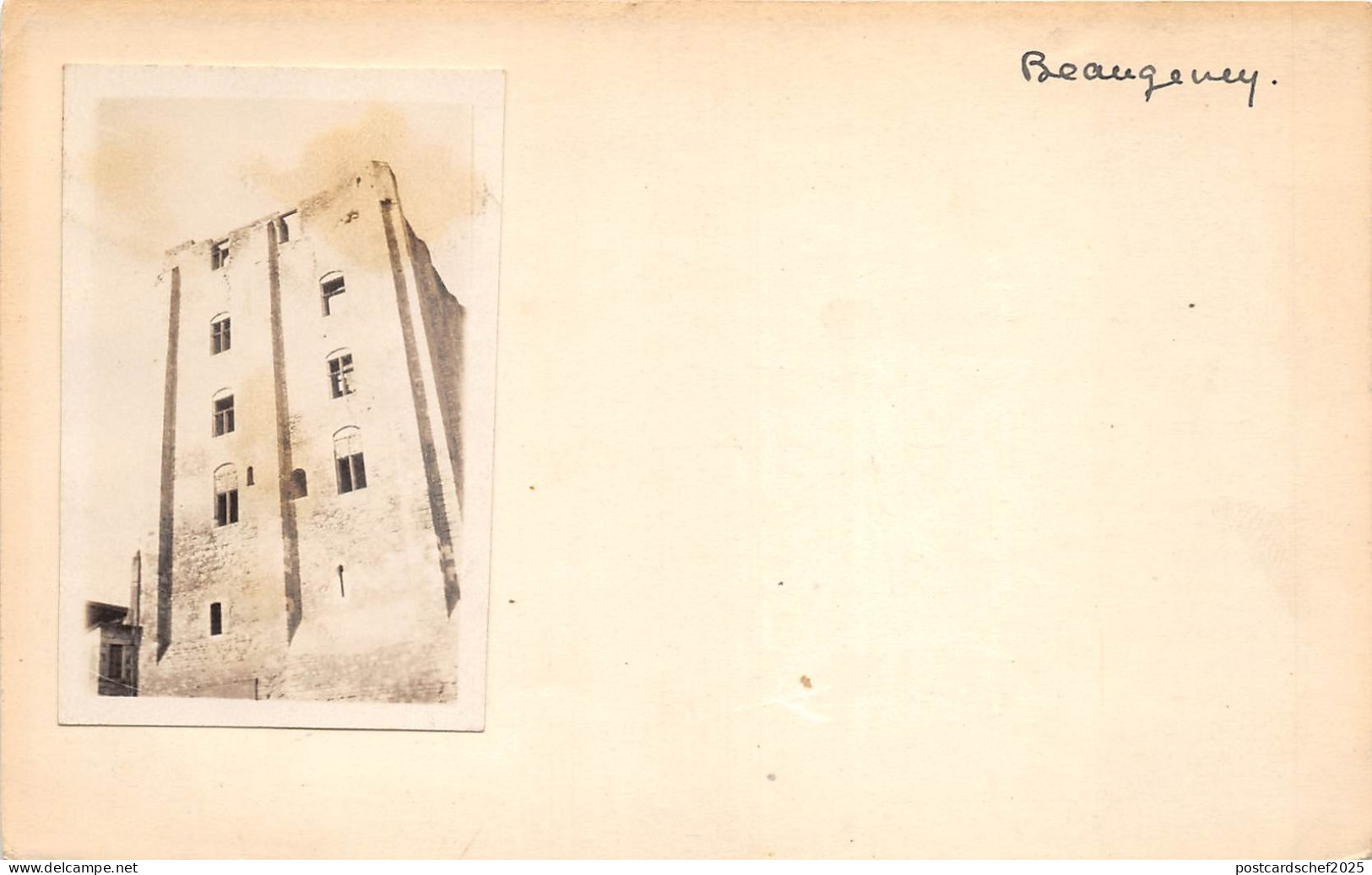 US80 France Beaugency building novelty Loiret department Centre-Val de Loire