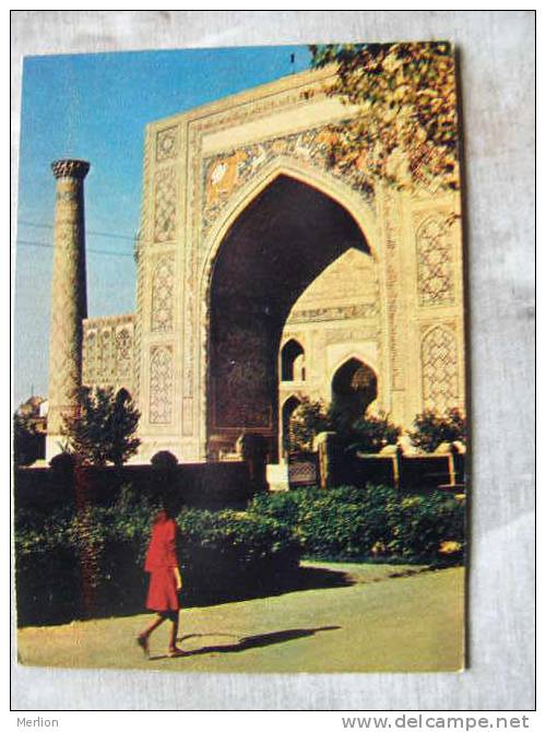 Uzbekistan - Samarkand   D95061