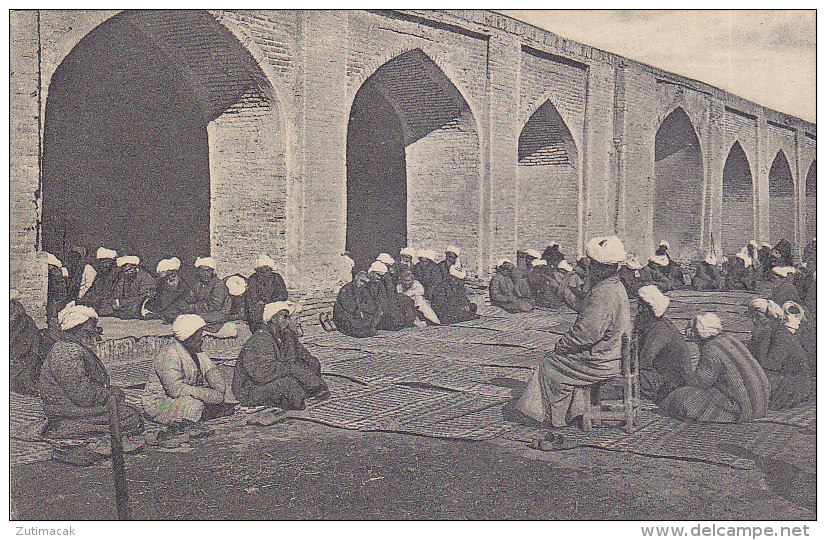 Uzbekistan - Taschkent - Prayers