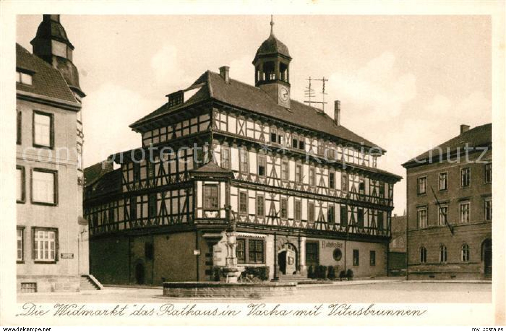 Vacha Die Widmarkt Rathaus mit Vitusbrunnen