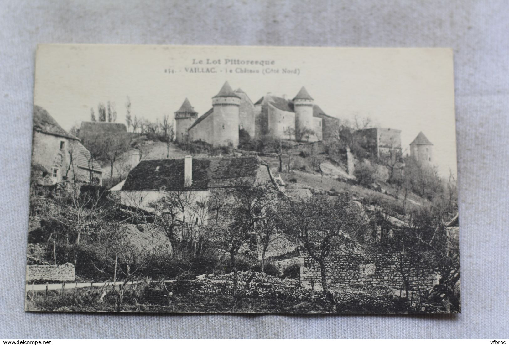 Vaillac, le château, Lot 46