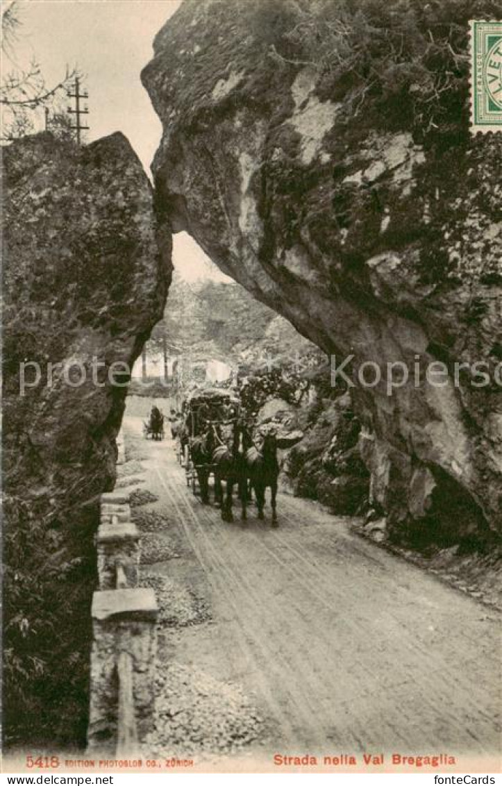 Val Bregaglia Casaccia GR Strada nella Val Bregaglia