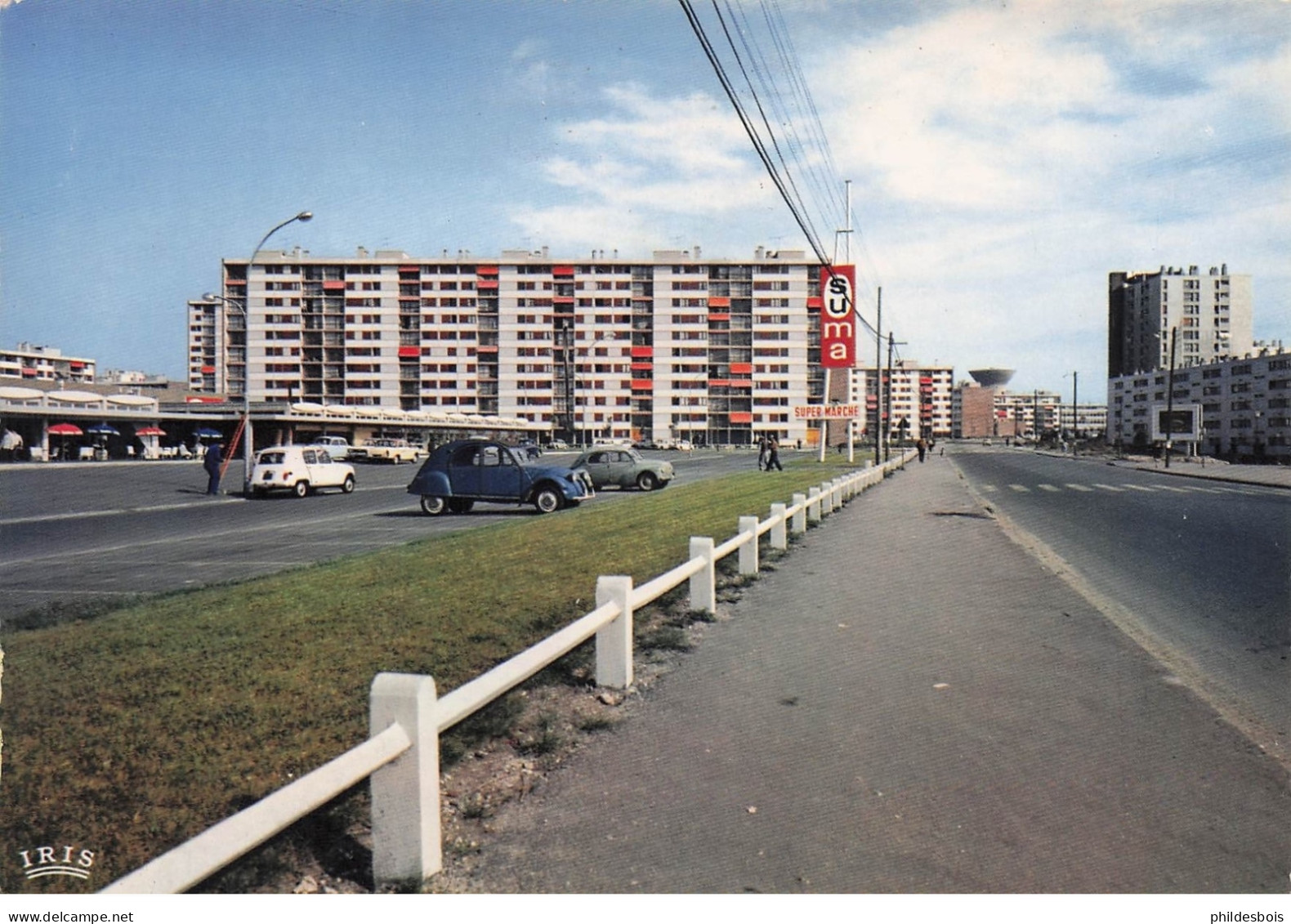 VAL D'OISE  GARGES LES GONESSES  " la dame blanche "  (cpsm)