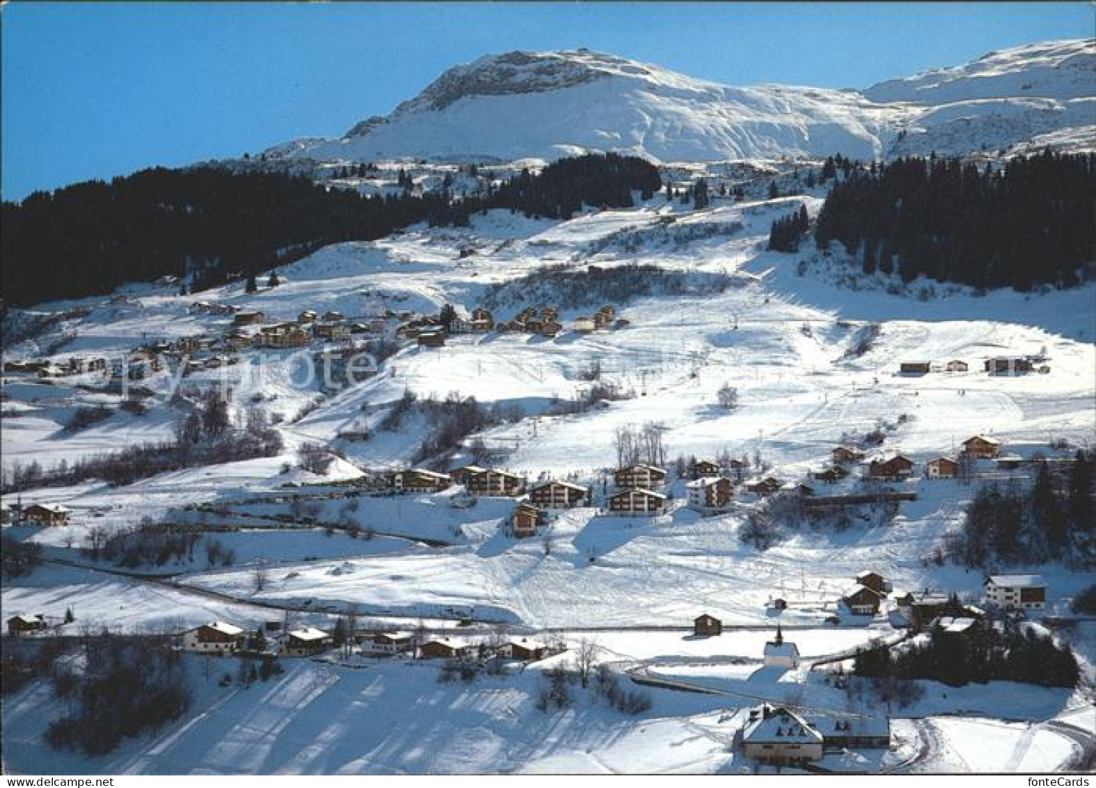 Valata und Surcuolm Fliegeraufnahme