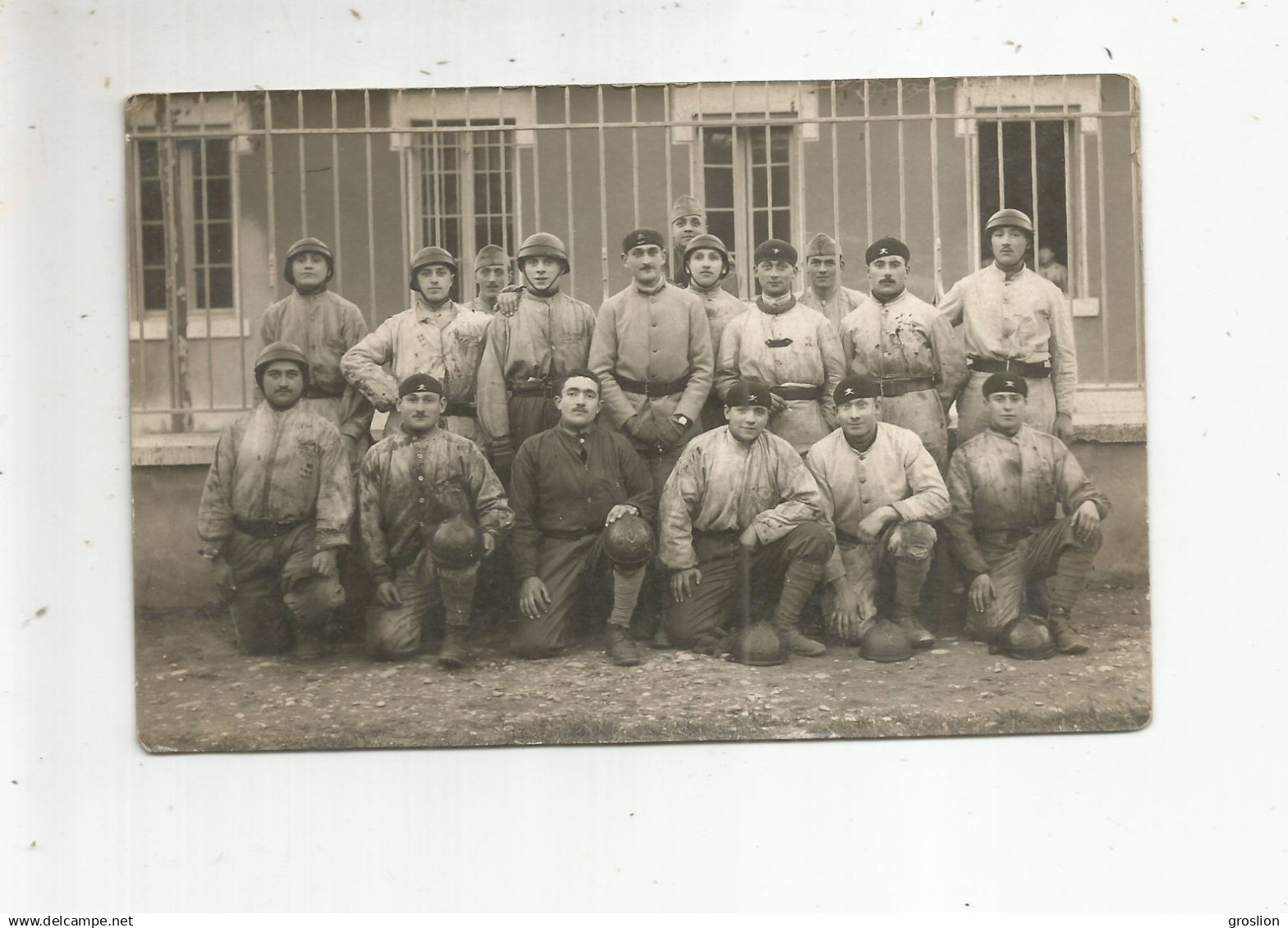 VALENCE (DROME) CARTE PHOTO MILITAIRES DU 504 EME RCC (REGIMENT DE CHARS DE COMBAT) PHOTO E LOUIS VALENCE
