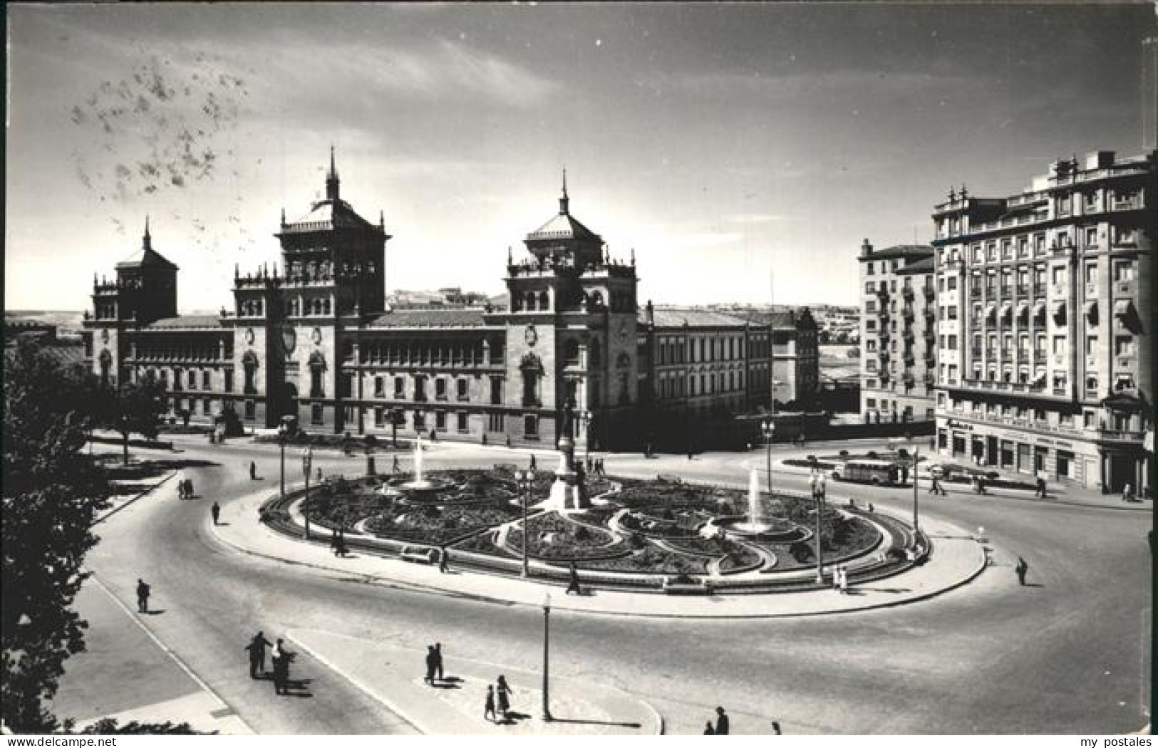 Valladolid Plaza de Zorrilla