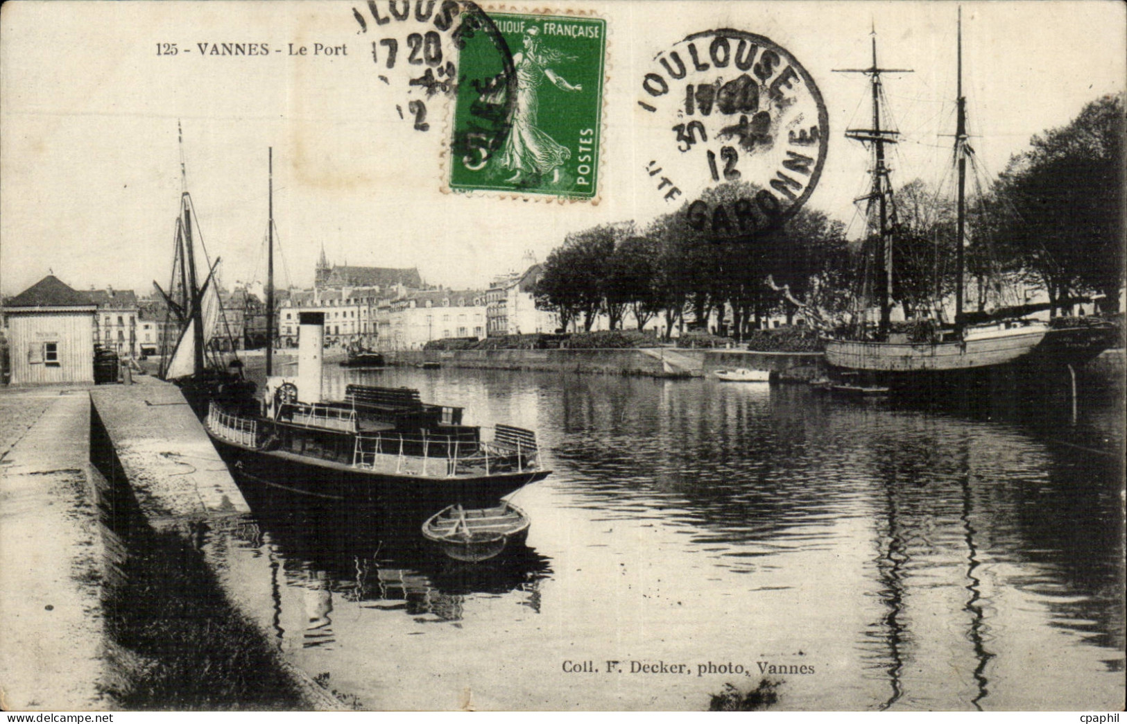 Vannes CPA Le port (bateaux)