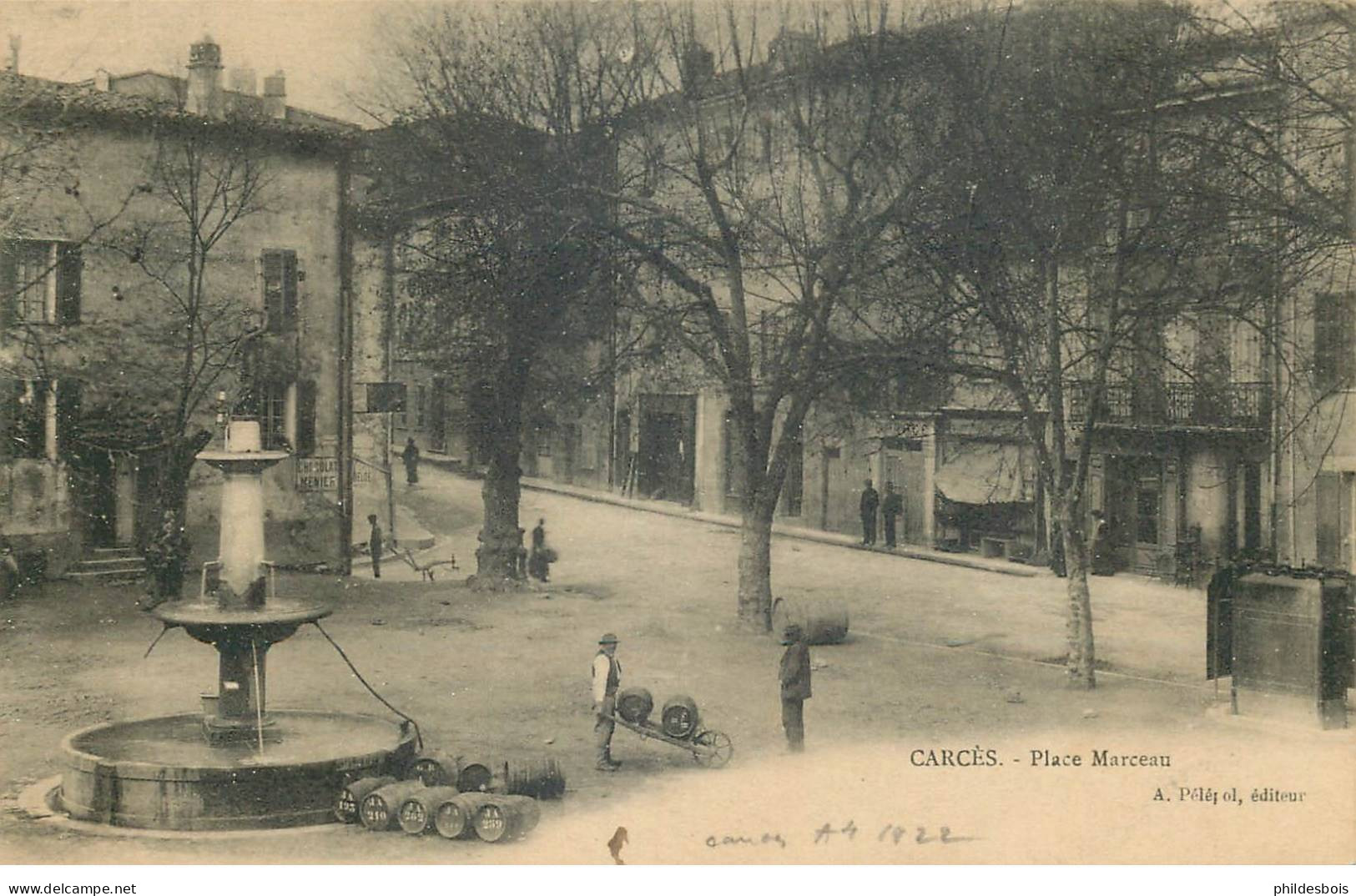 VAR  CARCES   place marceau