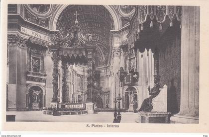 S. Pietro - Interno