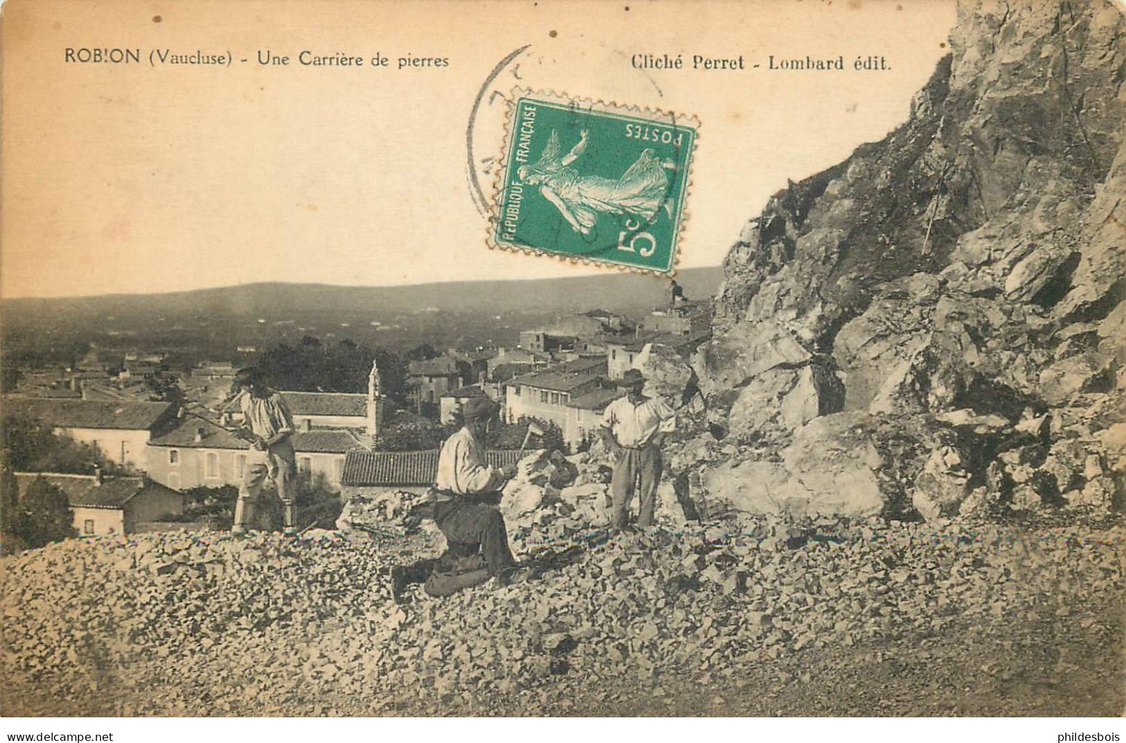 VAUCLUSE  ROBION  Une carriere de Pierres