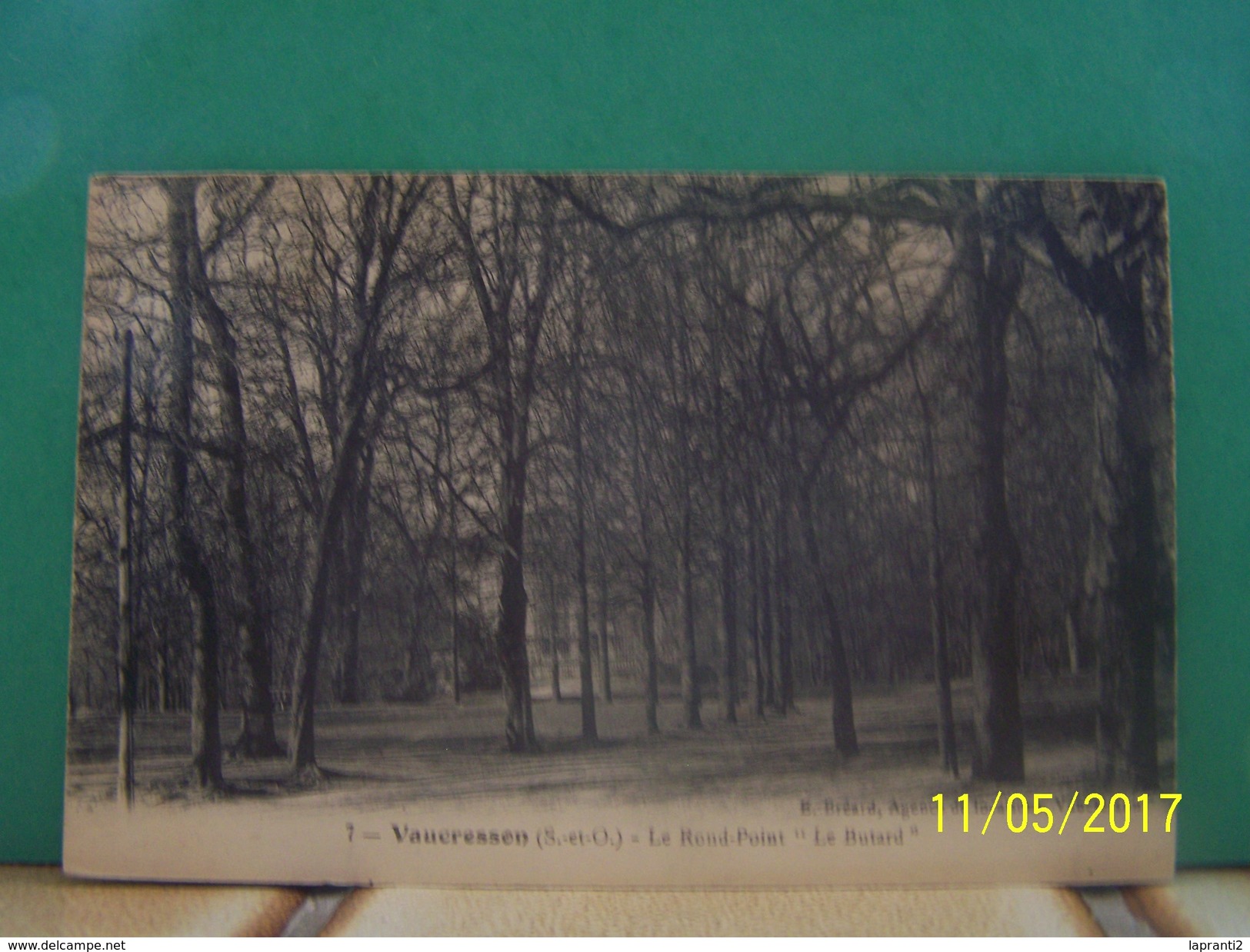 VAUCRESSON (HAUTS DE SEINE)  LE ROND-POINT "LE BUTARD"