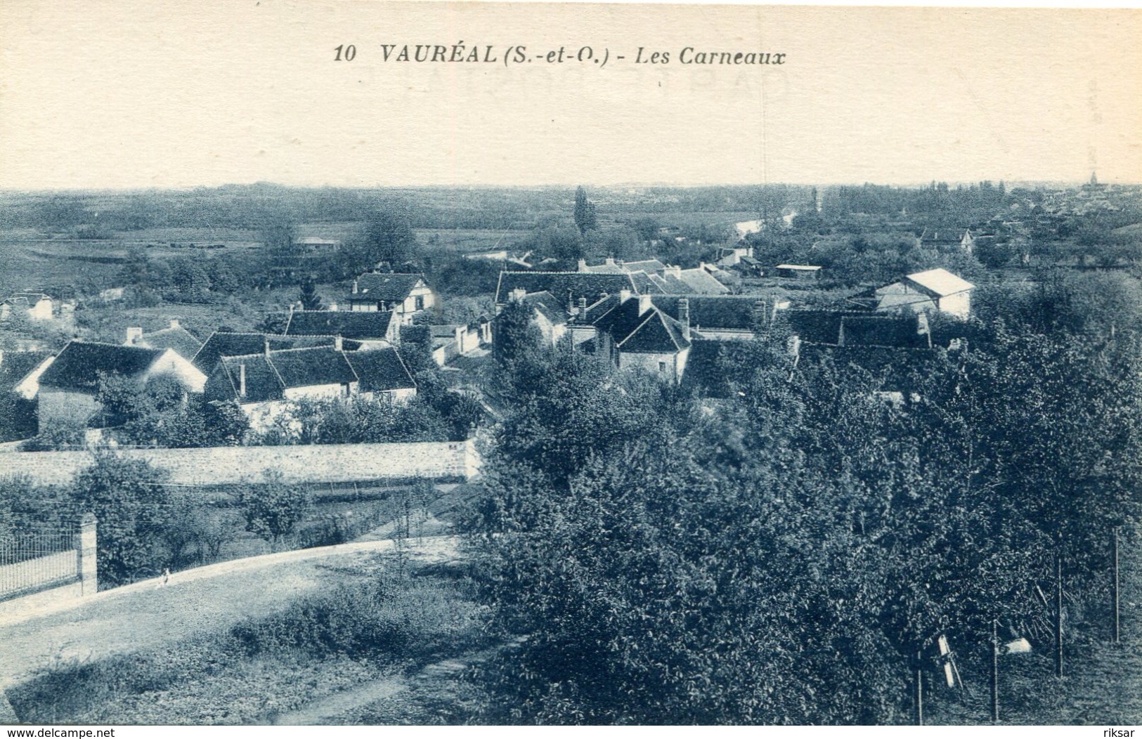 VAUREAL