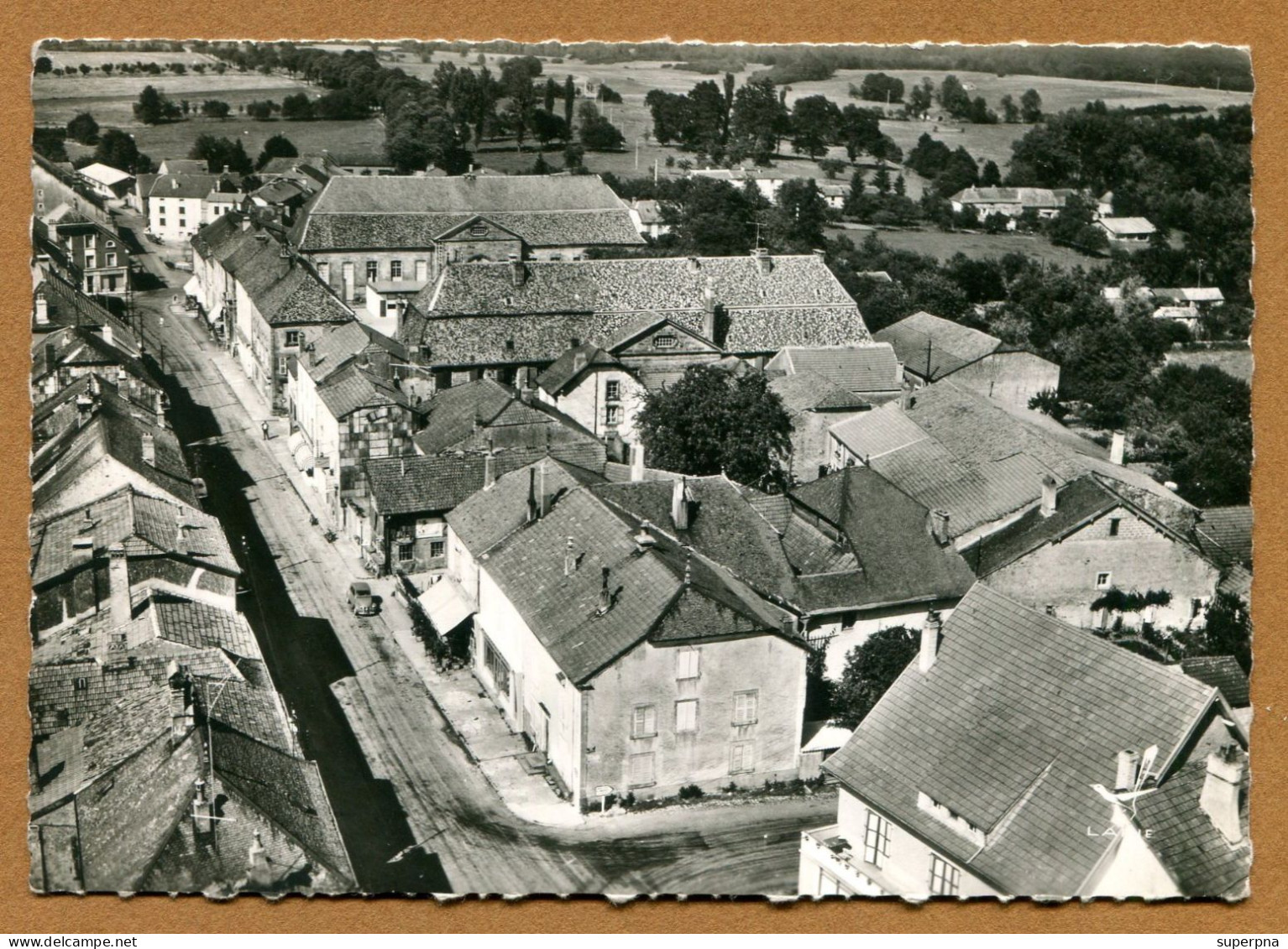 VAUVILLERS  (70) : " VUE AERIENNE "