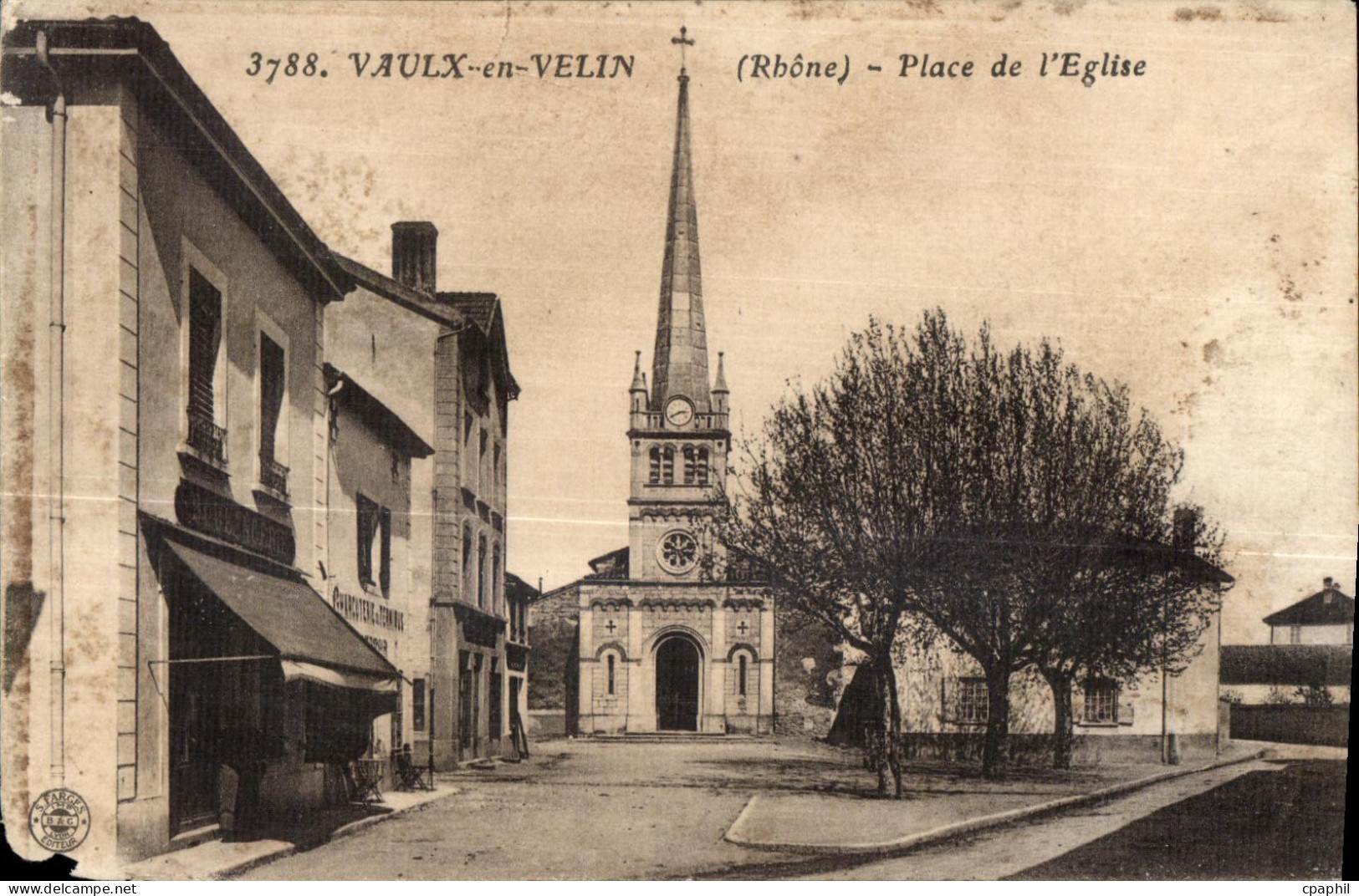 Vaux en Velin - Place de l Eglise - CPA