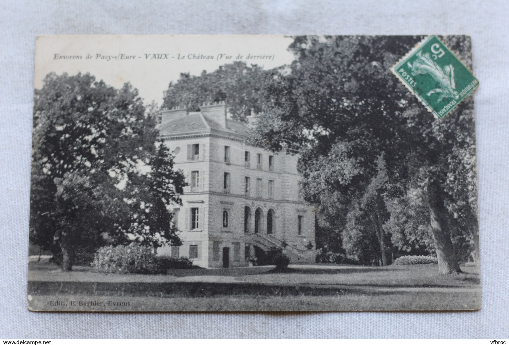 Vaux, environs de Pacy sur Eure, le château, vue de derrière, Eure 27