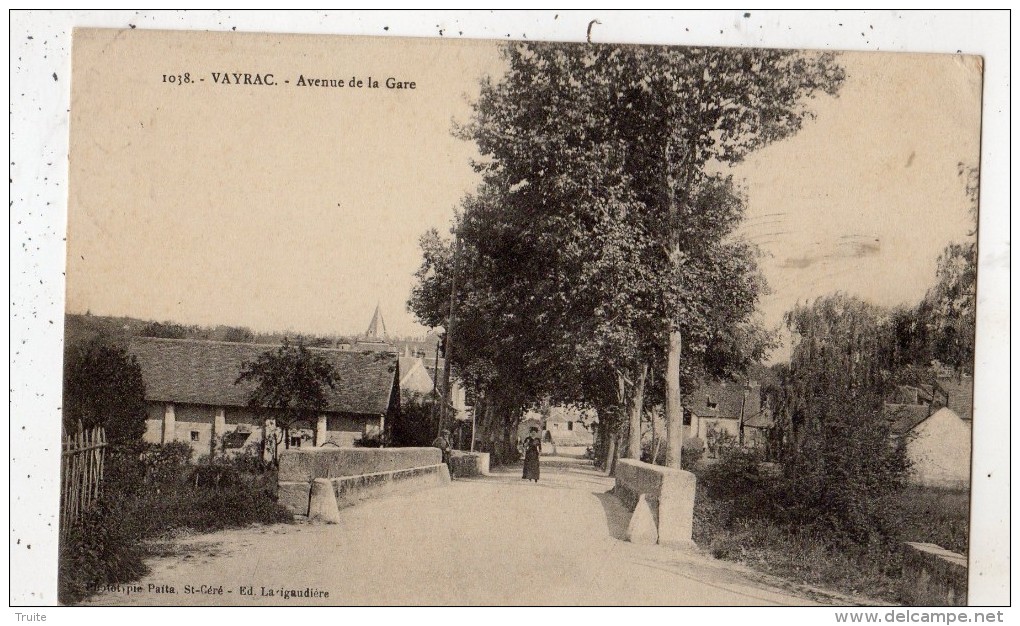 VAYRAC AVENUE DE LA GARE