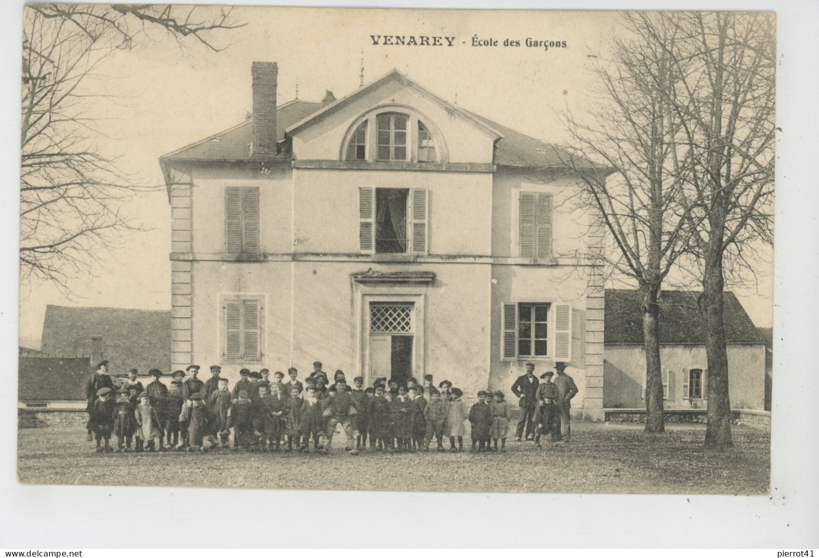 VENAREY LES LAUMES - Ecole des Garçons