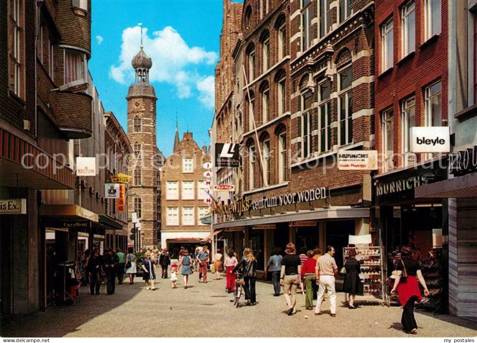 Venlo Vleesstraat achtergrond stadhuis