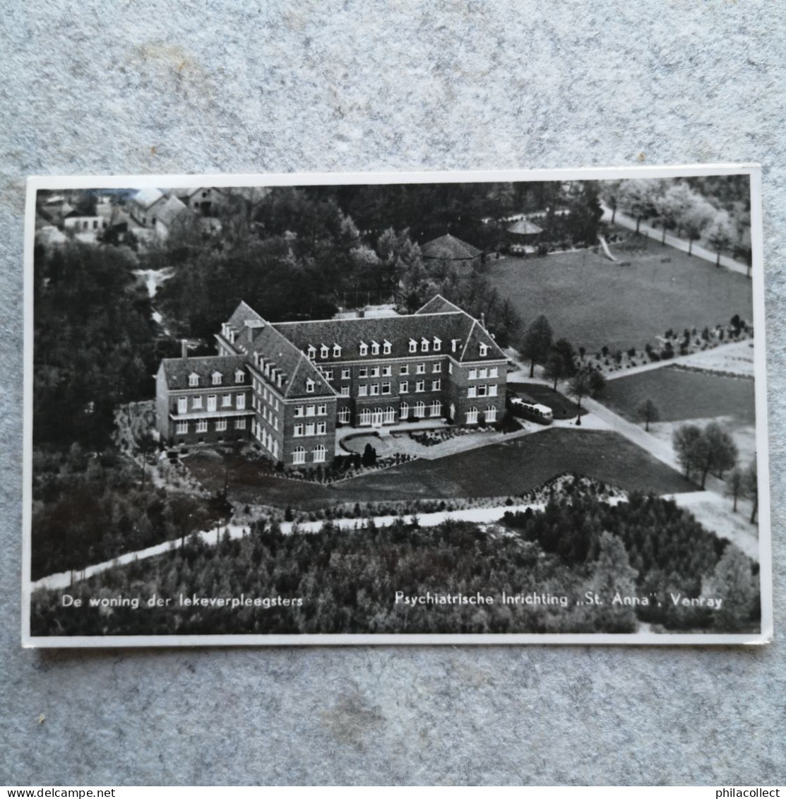 Venray (Lim) Luchtfoto - Psychiatrische Inrichting ST. Anna -Woning der Lekeverpleegsters   1952