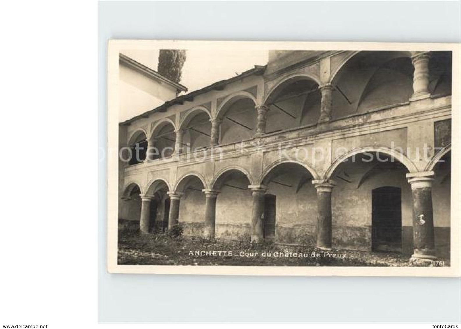 Venthone Schloss Anchette Cour Chateau de Preux