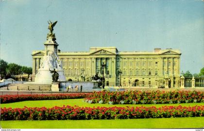 CPA Buckingham Palace Victoria Memorial London