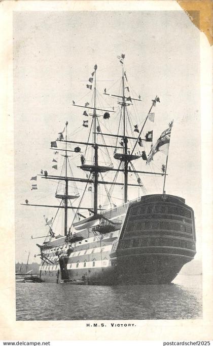 uk41204 HMS victory hampshire real photo uk hampshire ship bateau navy