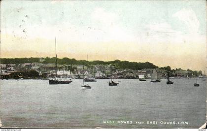 Grande Bretagne Great Britain CPA West Cowes from the EAst Cowes Isle of Wight