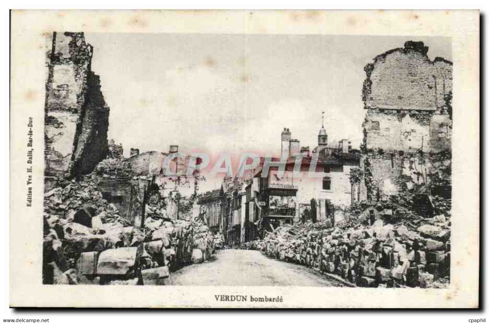 Verdun CPA Bombarde